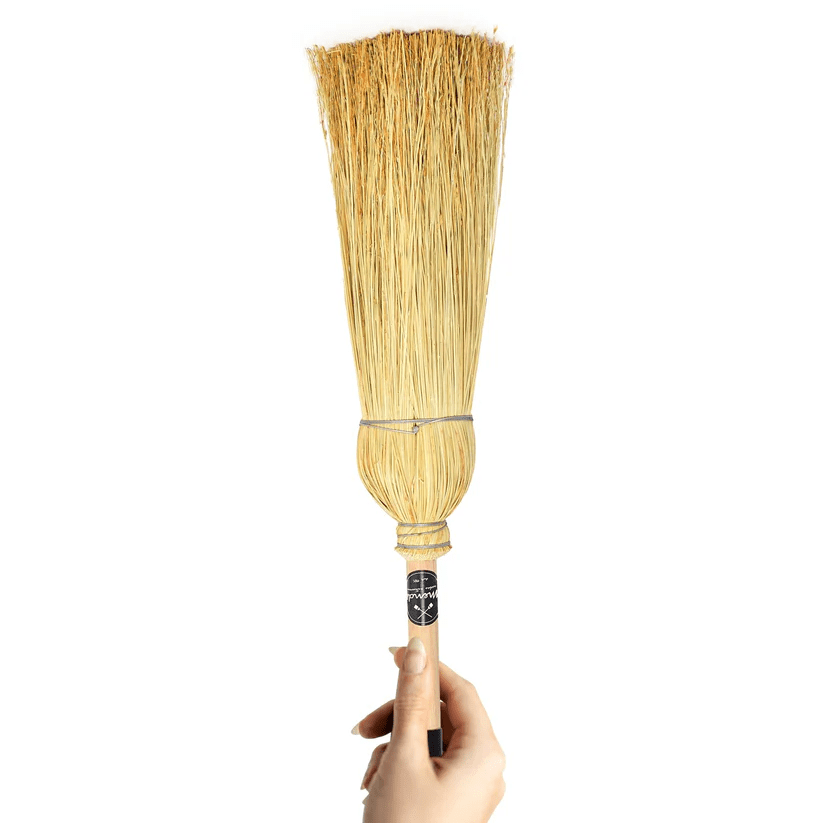 Imagen asociada a mendi-escoba-de-mano-redonda-60-cm-903007.jpg